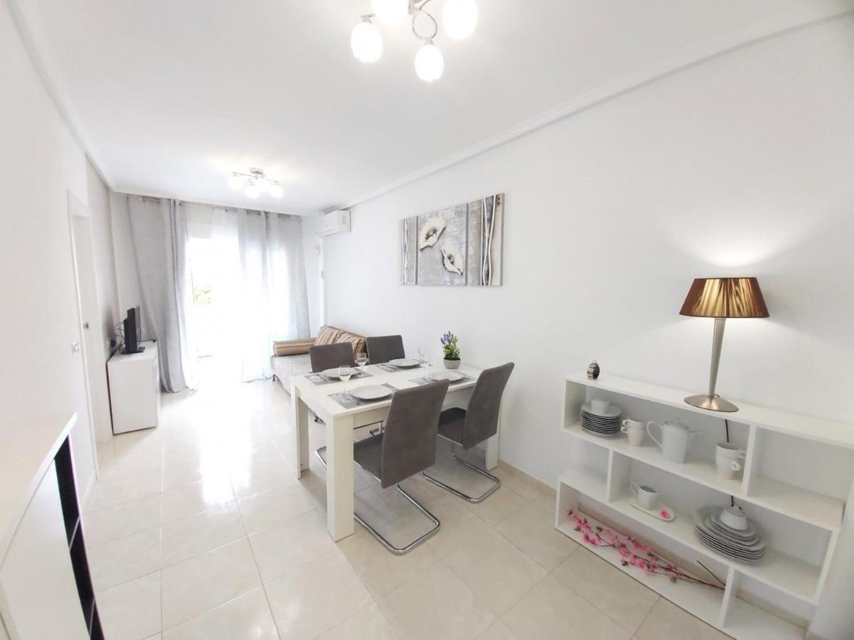 Espanatour Laguna Apartment Torrevieja Bagian luar foto