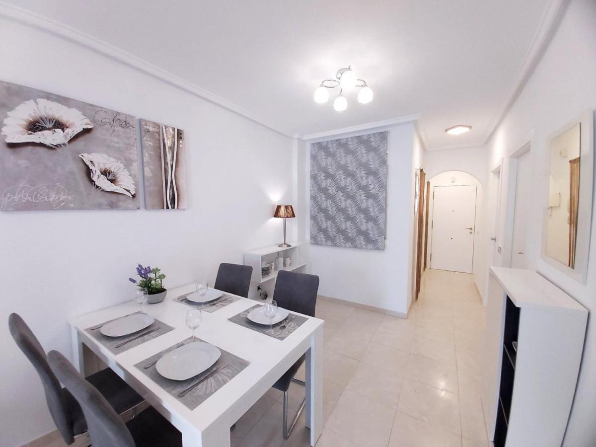 Espanatour Laguna Apartment Torrevieja Bagian luar foto
